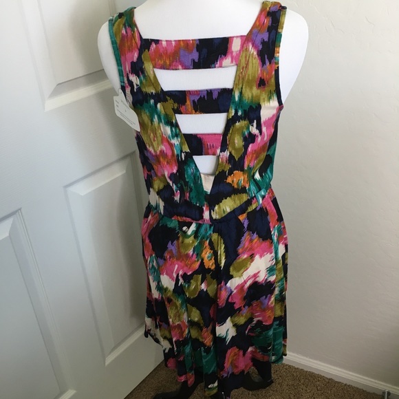 NWT Angie Watercolor Dress - Picture 4 of 7
